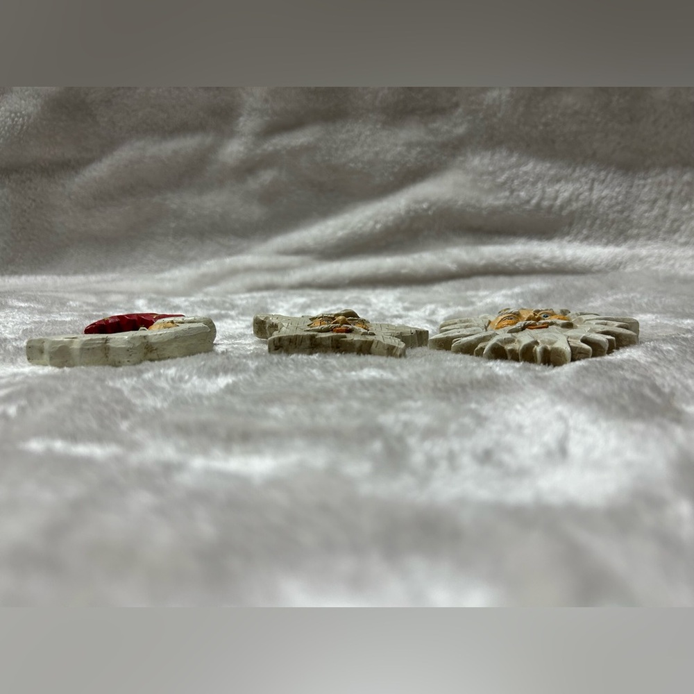 Vintage Christmas decoration 3 ornaments red white Santa star moon sun - Picture 2 of 6